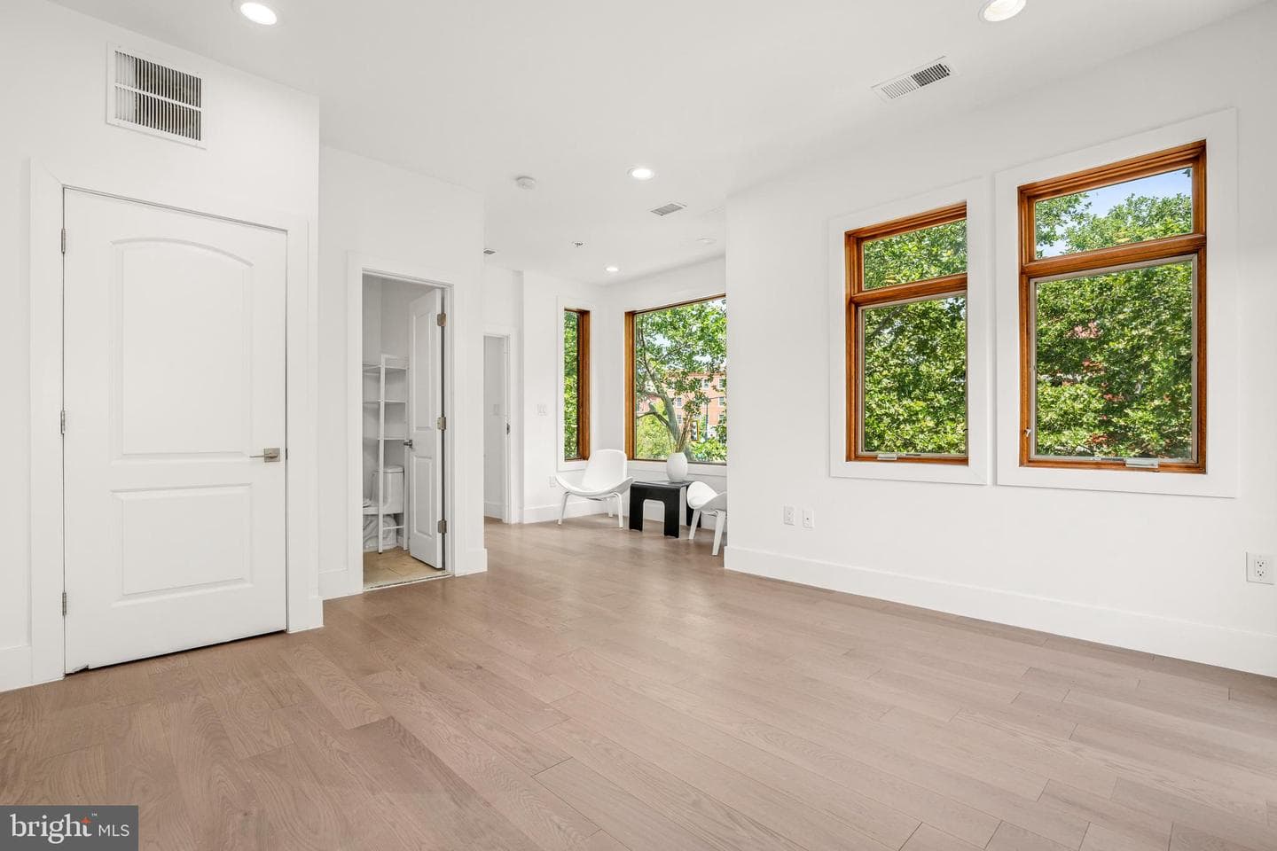 1555 9th Street NW #1 photo 29