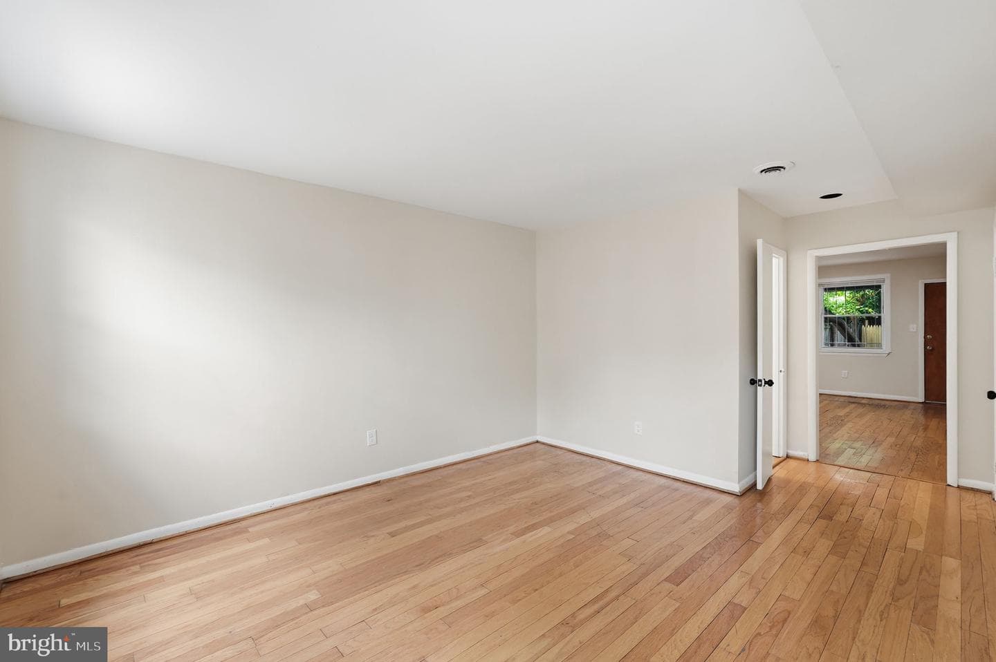 1235 16th Street NE photo 22