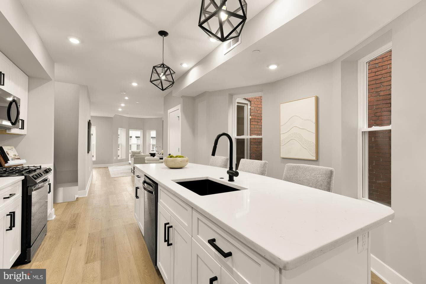 26 Todd Place NE #2 photo 16
