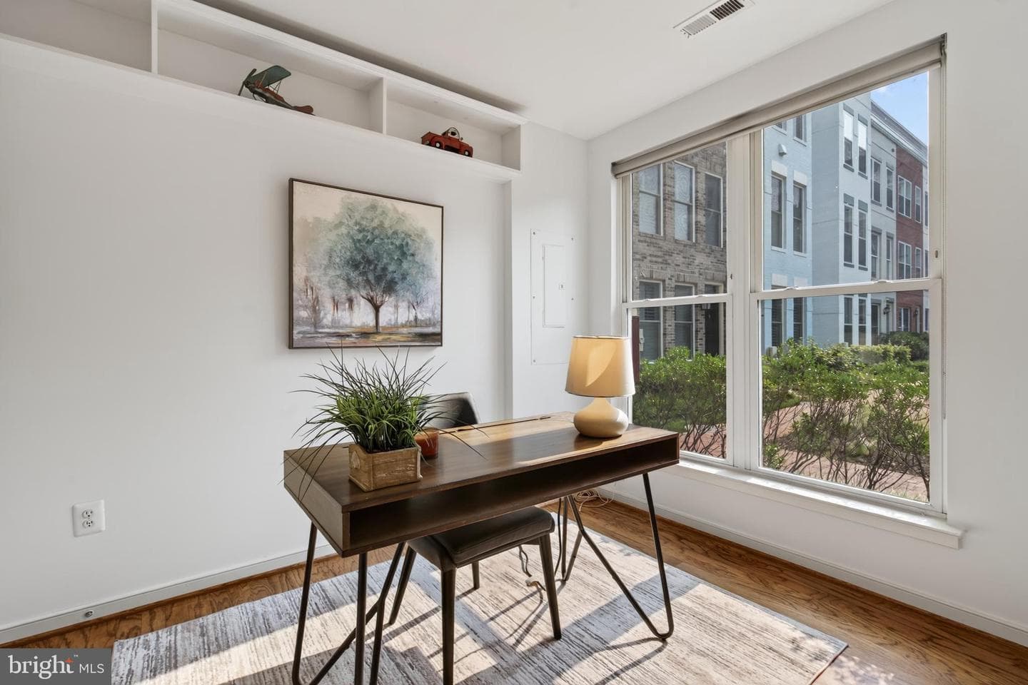 349 L Street SE photo 3