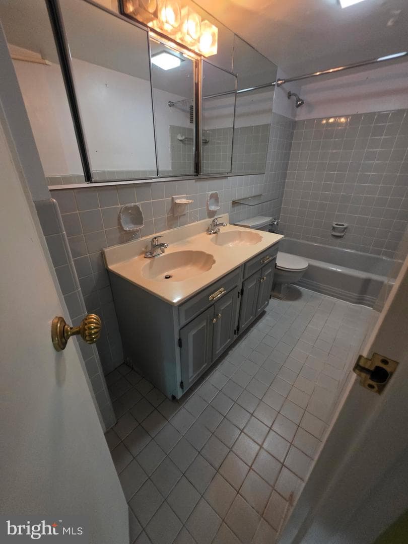 4201 Cathedral Avenue NW #513w photo 86