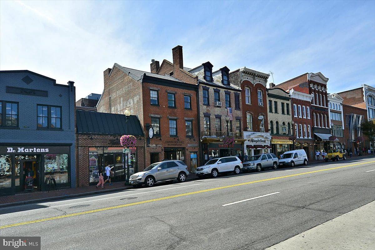 4029 Benton Street NW #302 photo 26