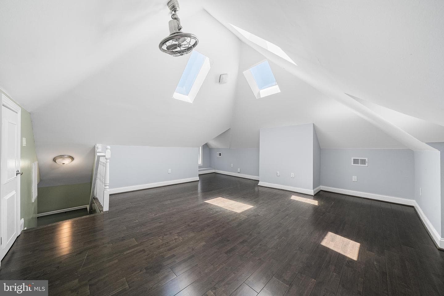 2410 20th Street NE photo 36