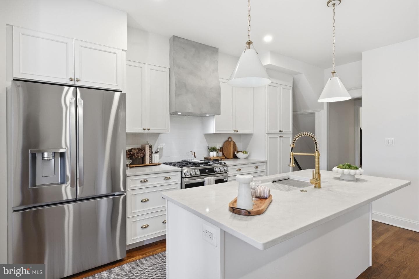 413 Hamilton Street NW photo 4