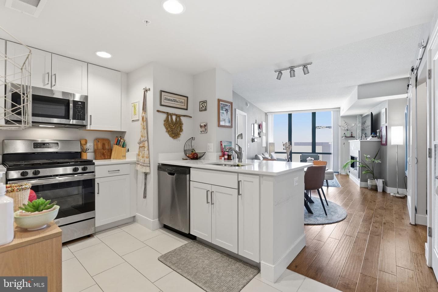 50 Florida Avenue NE #819 photo 11