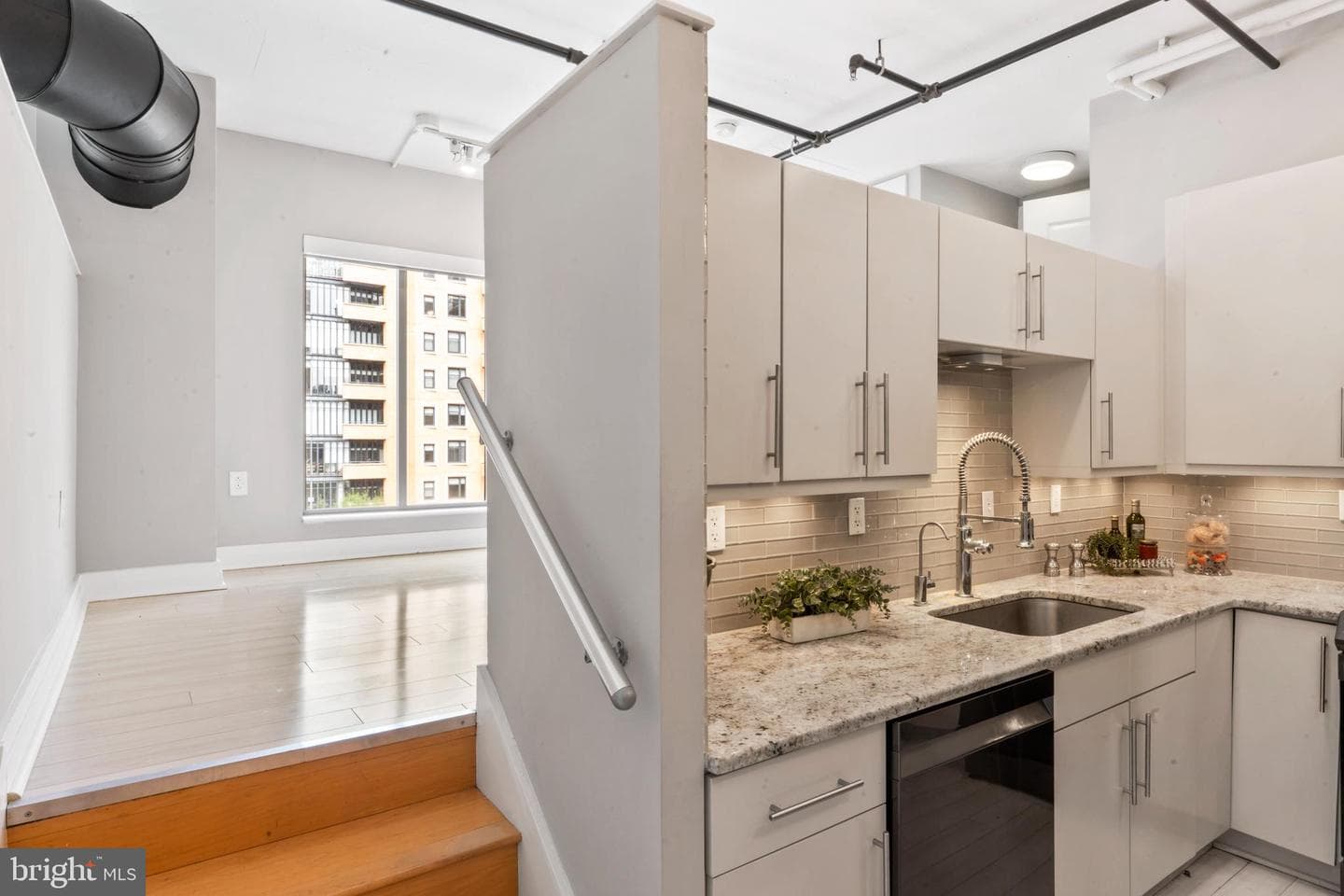 301 Massachusetts Avenue NW #701 photo 37