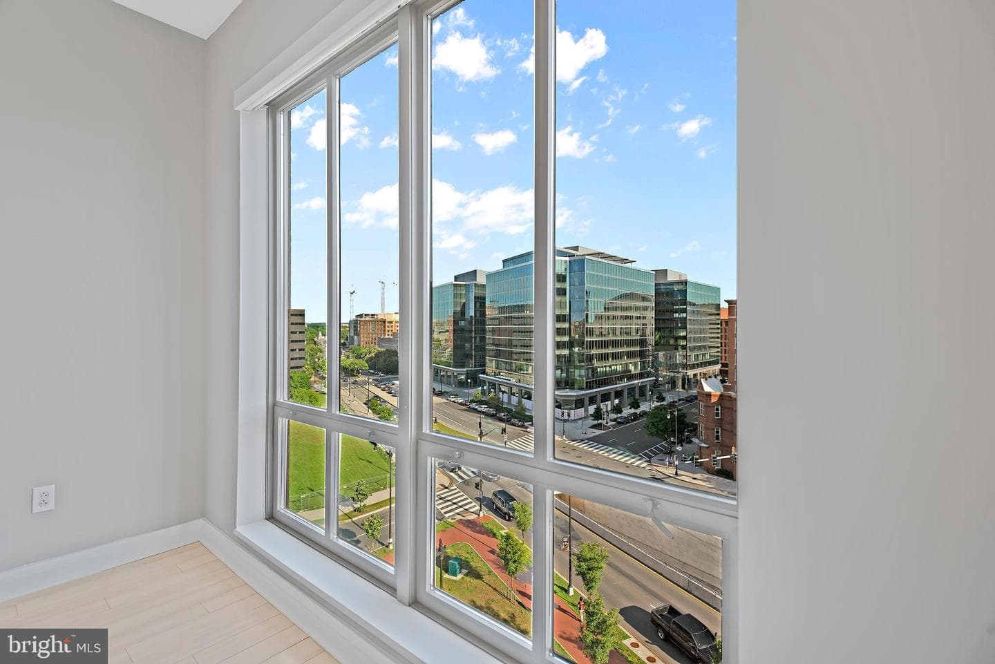 301 Massachusetts Avenue NW #701 photo 40