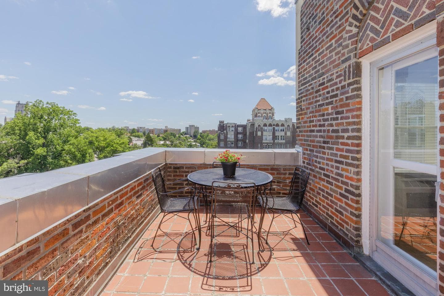 4000 Cathedral Avenue NW #804b photo 13