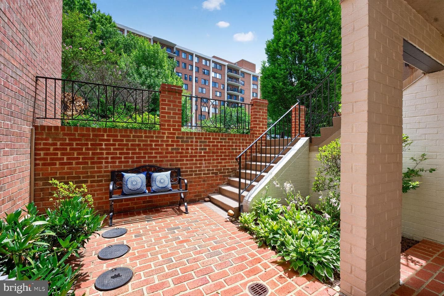 3271 Sutton Place NW #d photo 18