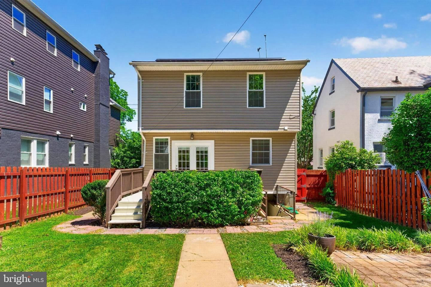 1717 Evarts Street NE photo 28