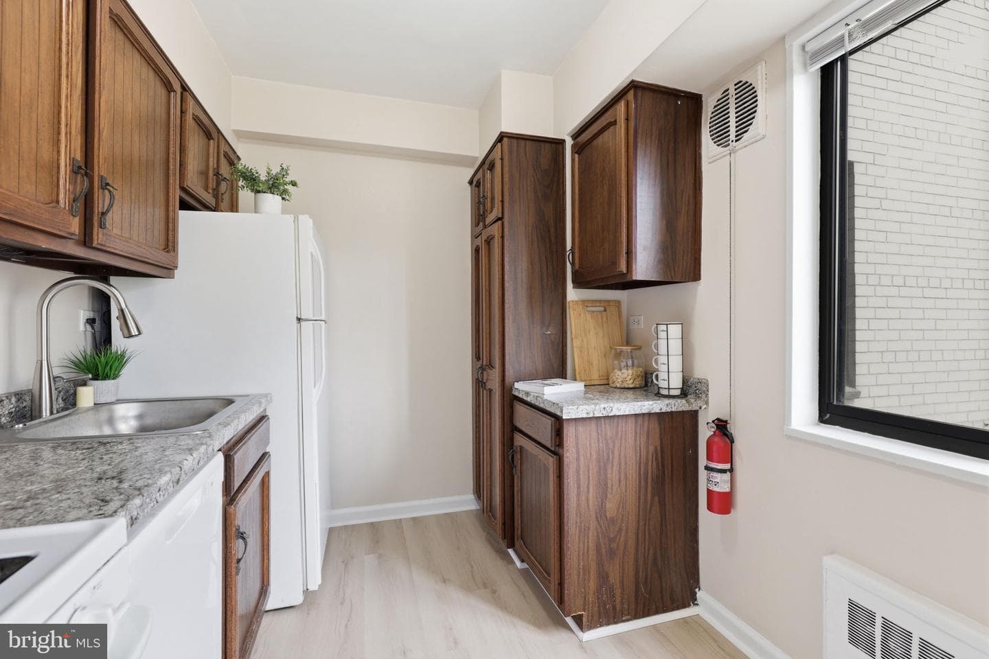 3701 Connecticut Avenue NW #505 photo 12