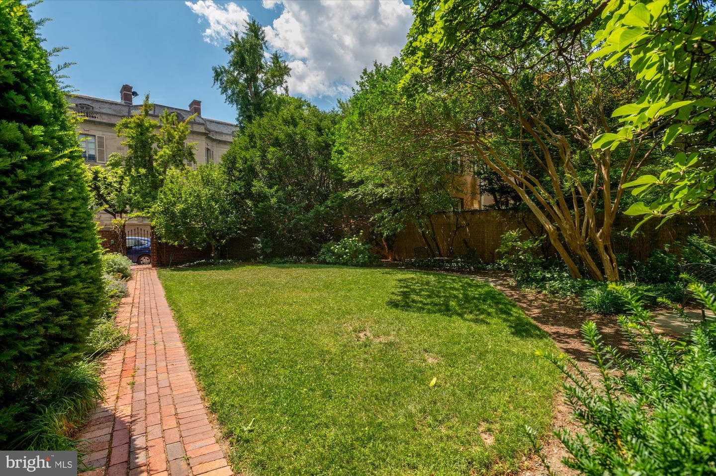1661 Crescent Place NW #102w photo 26