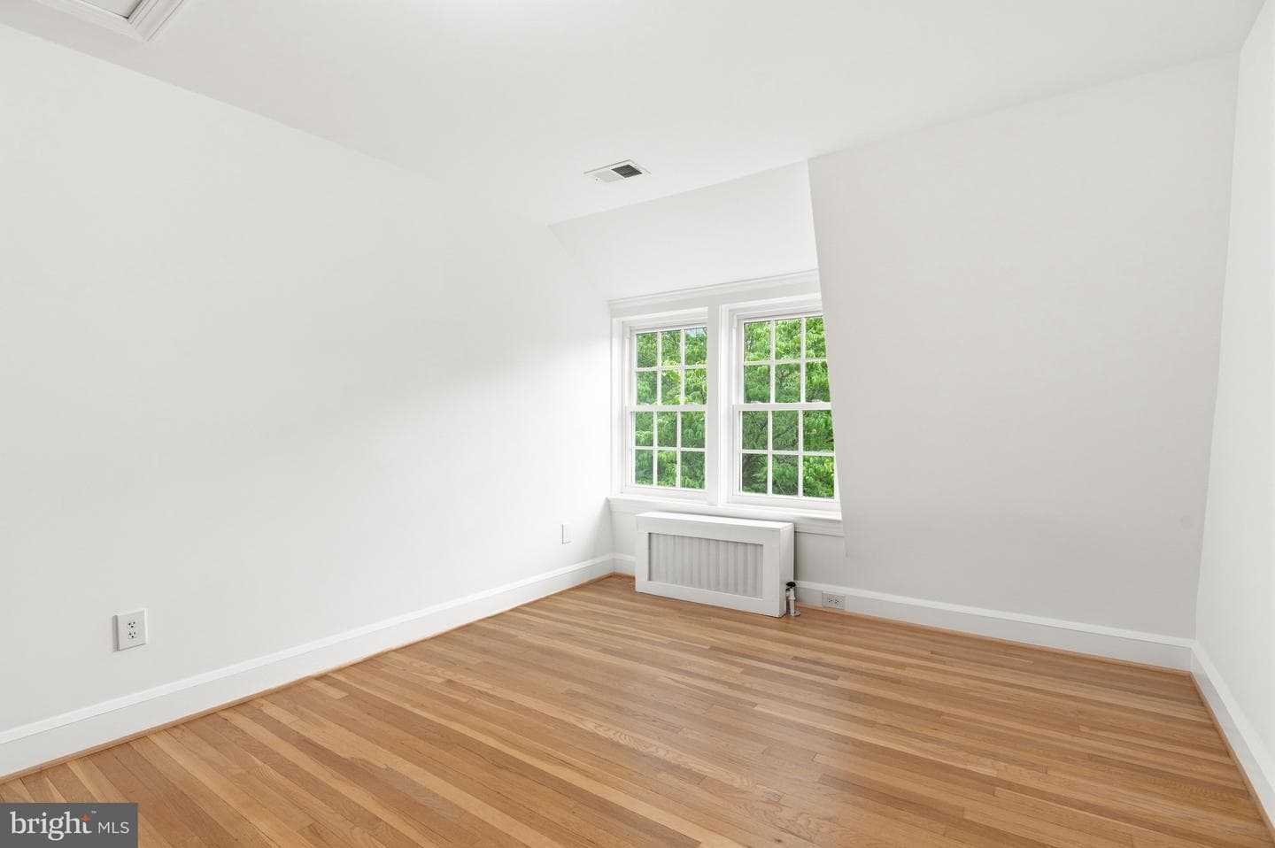 3533 R Street NW photo 19