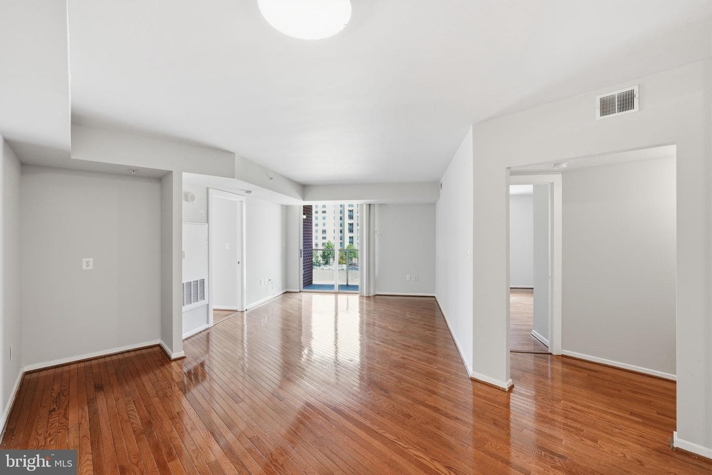 1000 New Jersey Avenue SE #513 photo 8