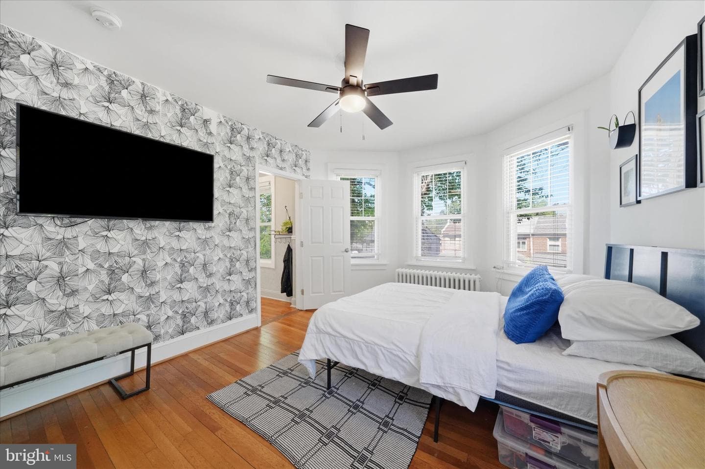 3206 Loud Place SE photo 16