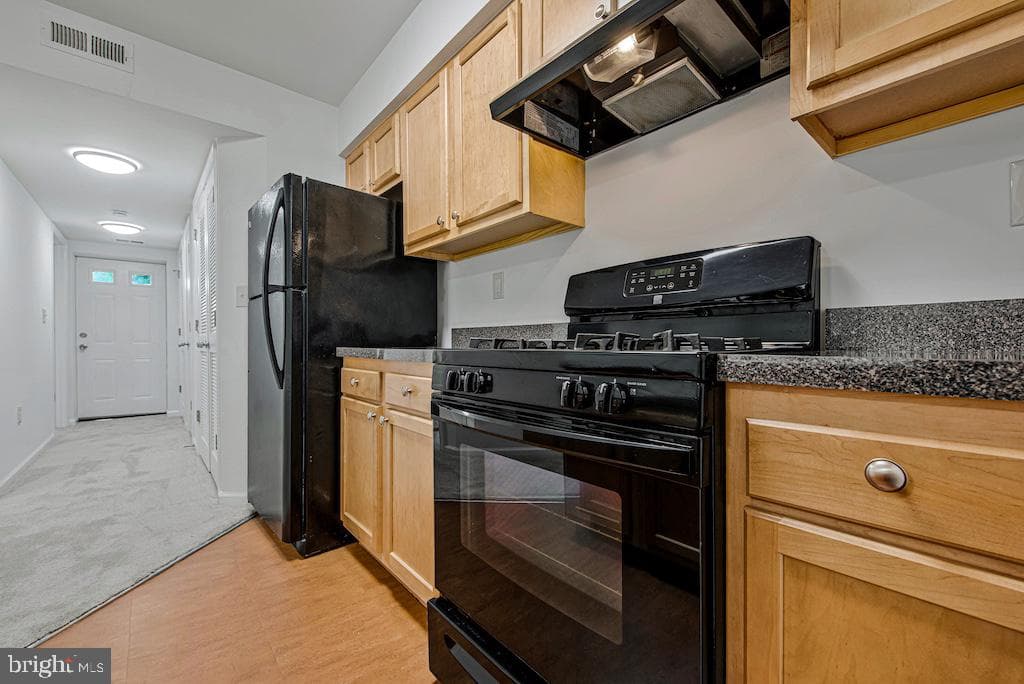 1712 W Street SE #17 photo 13
