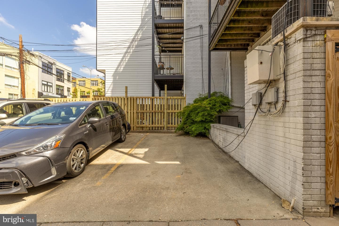 2432 Ontario Road NW #1 photo 16