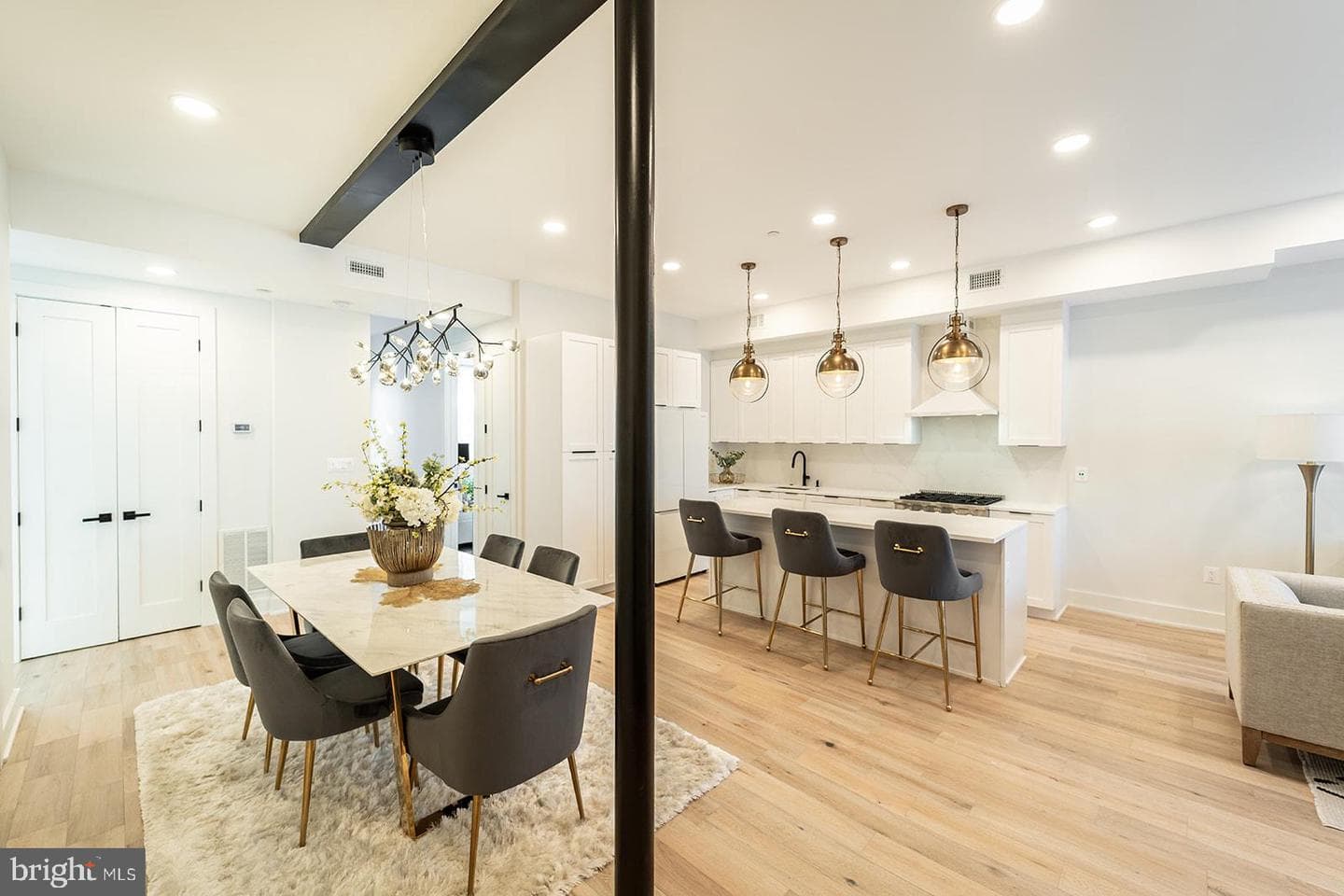 1215 Holbrook Terrace NE #1 photo 14
