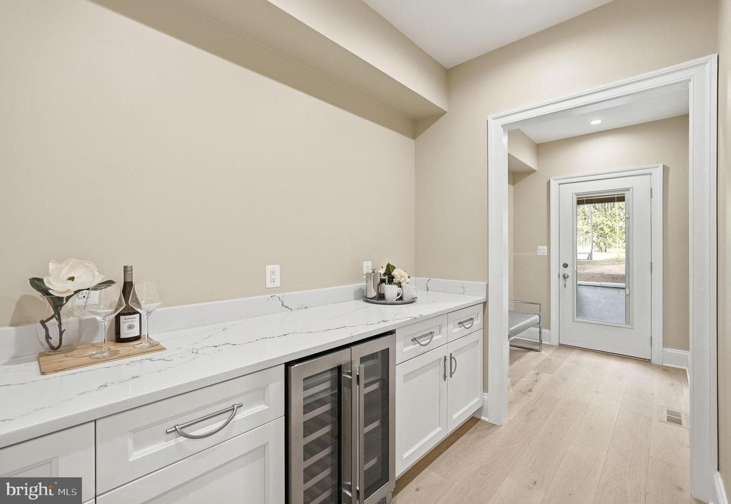 5047 Macarthur Boulevard NW photo 12