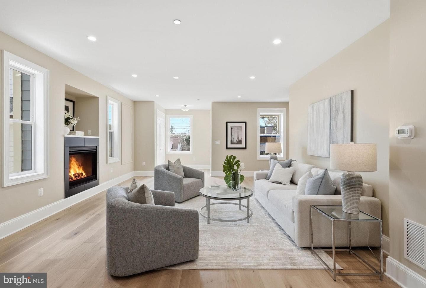 5047 Macarthur Boulevard NW photo 13