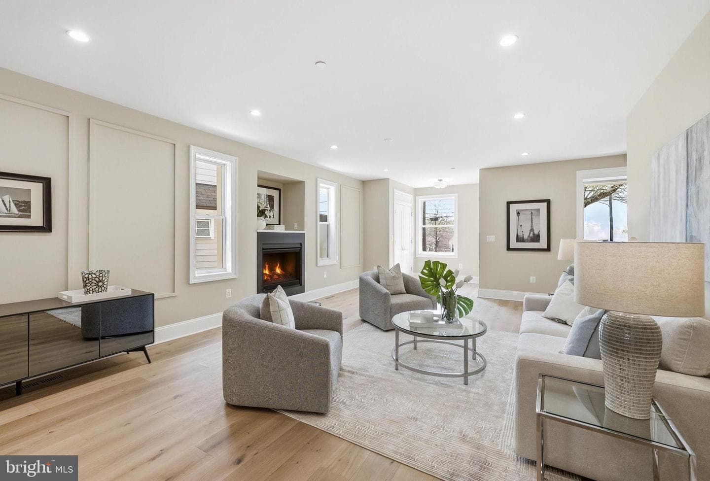 5047 Macarthur Boulevard NW photo 15