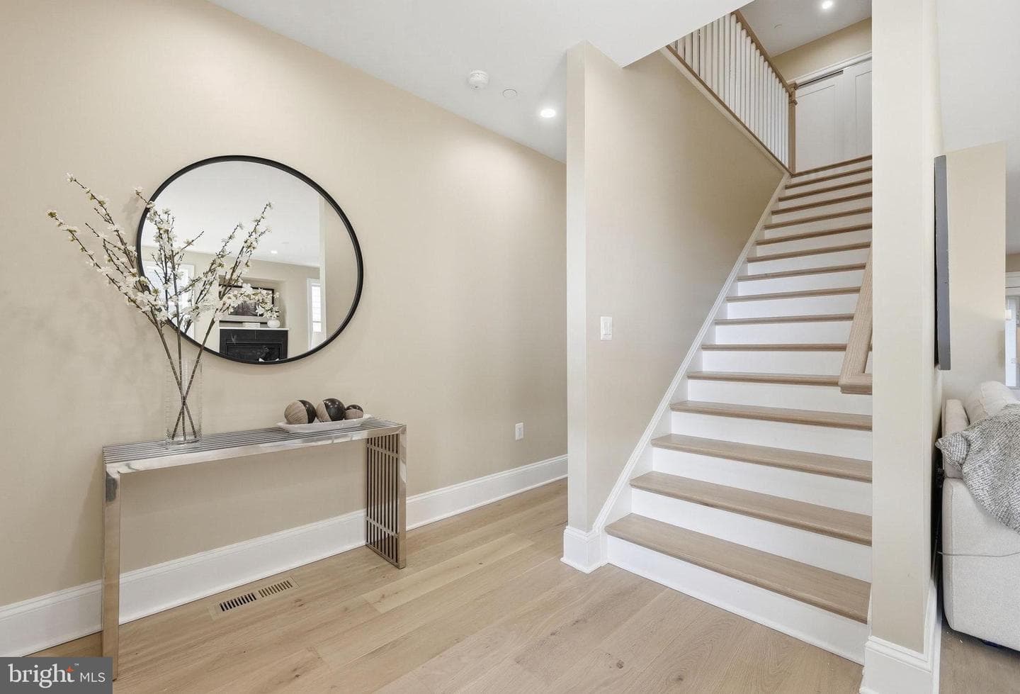 5047 Macarthur Boulevard NW photo 18