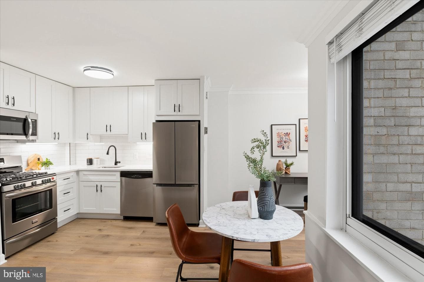 1330 New Hampshire Avenue NW #301 photo 8
