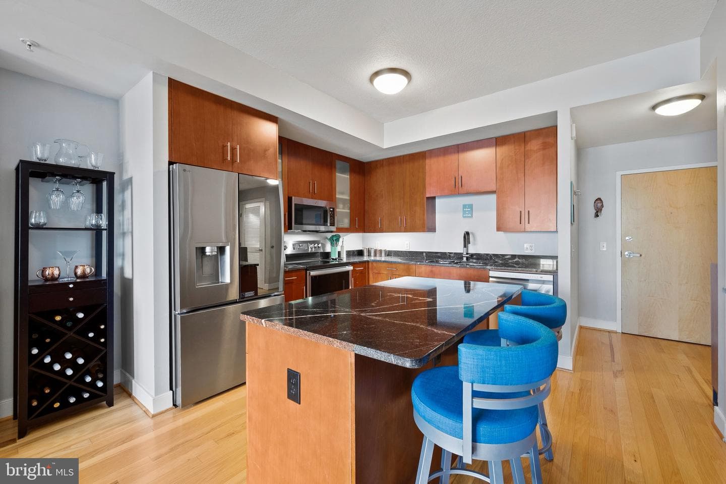 910 M Street NW #1006 photo 3