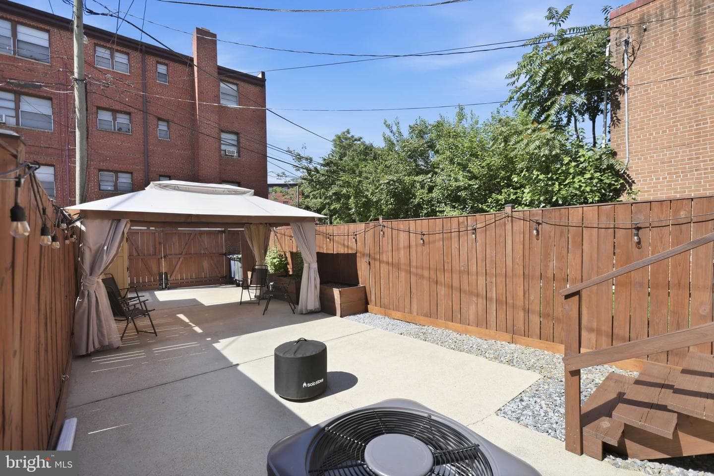 3417 Baker Street NE photo 5