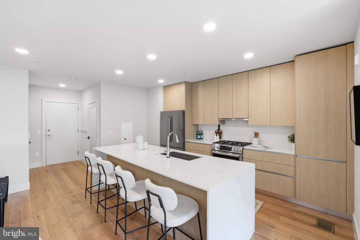 1309 E Street SE #20 photo 7