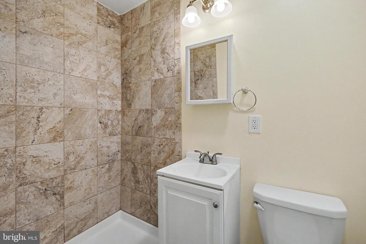 1466 Ogden Street NW photo 23