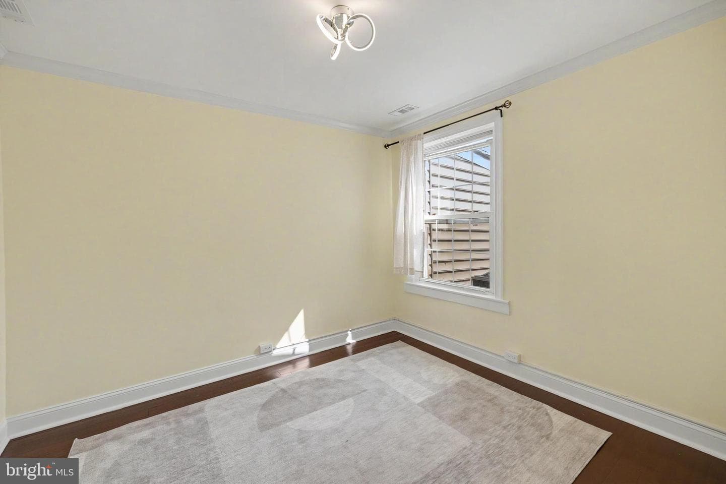 1466 Ogden Street NW photo 25