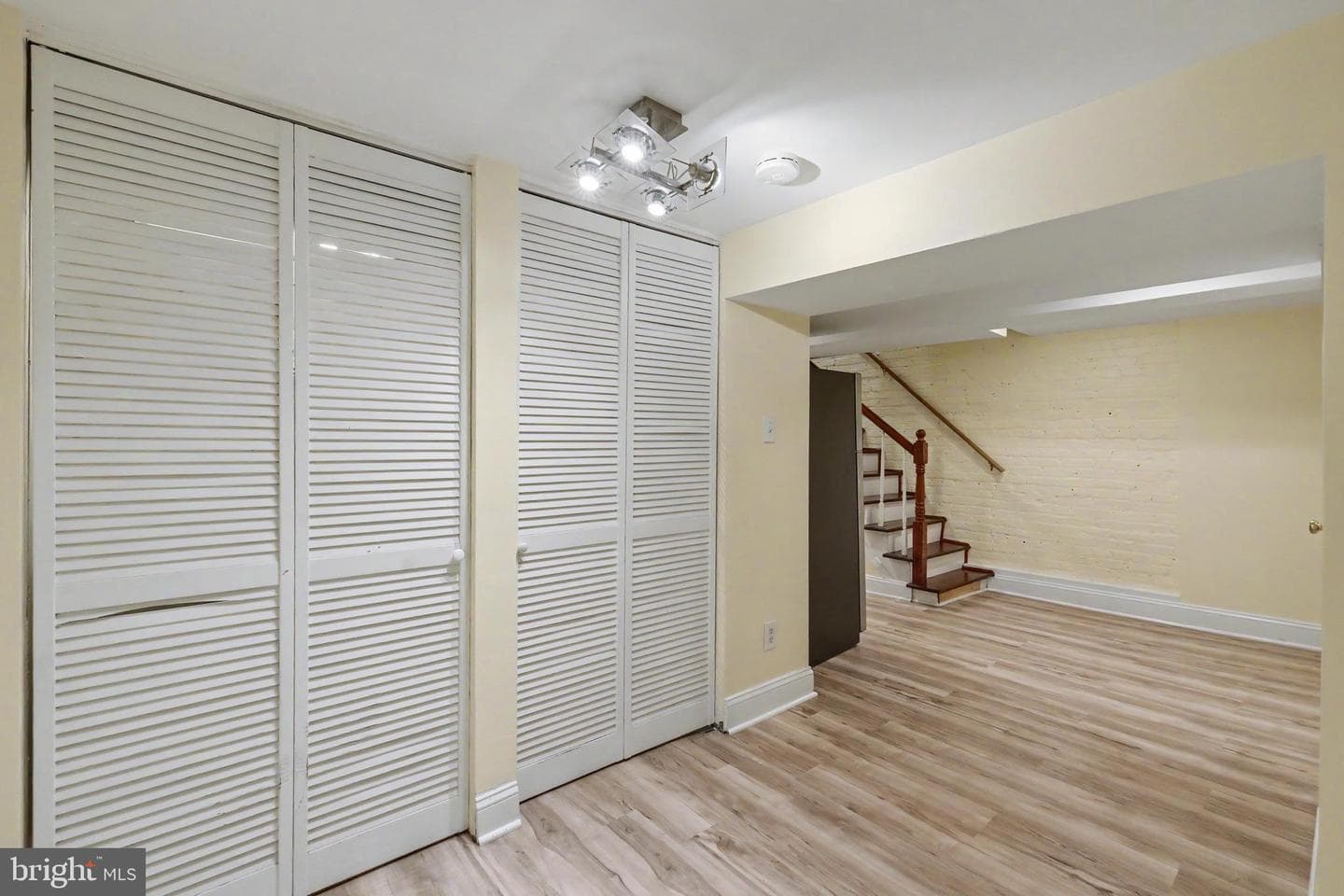 1466 Ogden Street NW photo 31