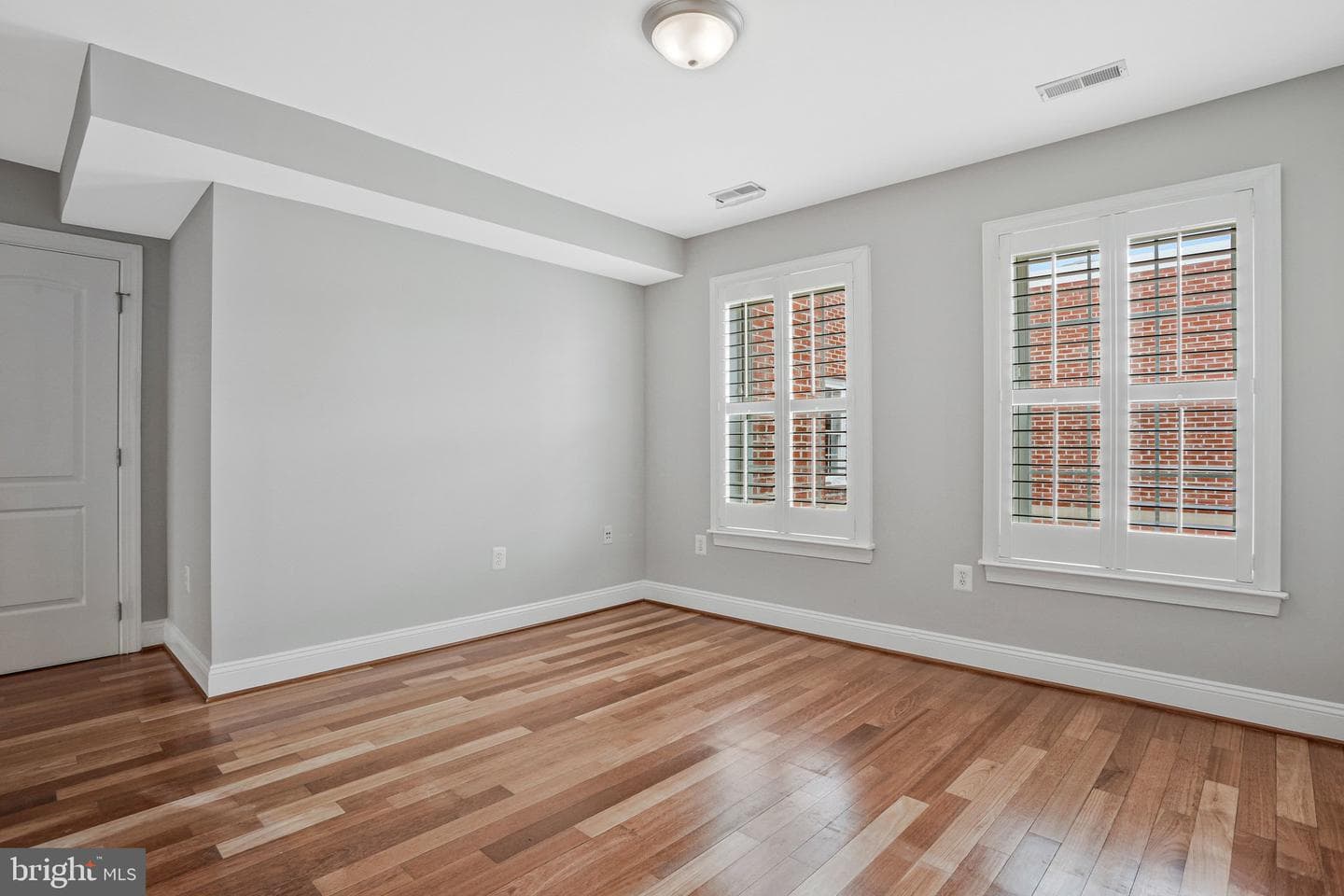 911 Kennedy Street NW #11 photo 24
