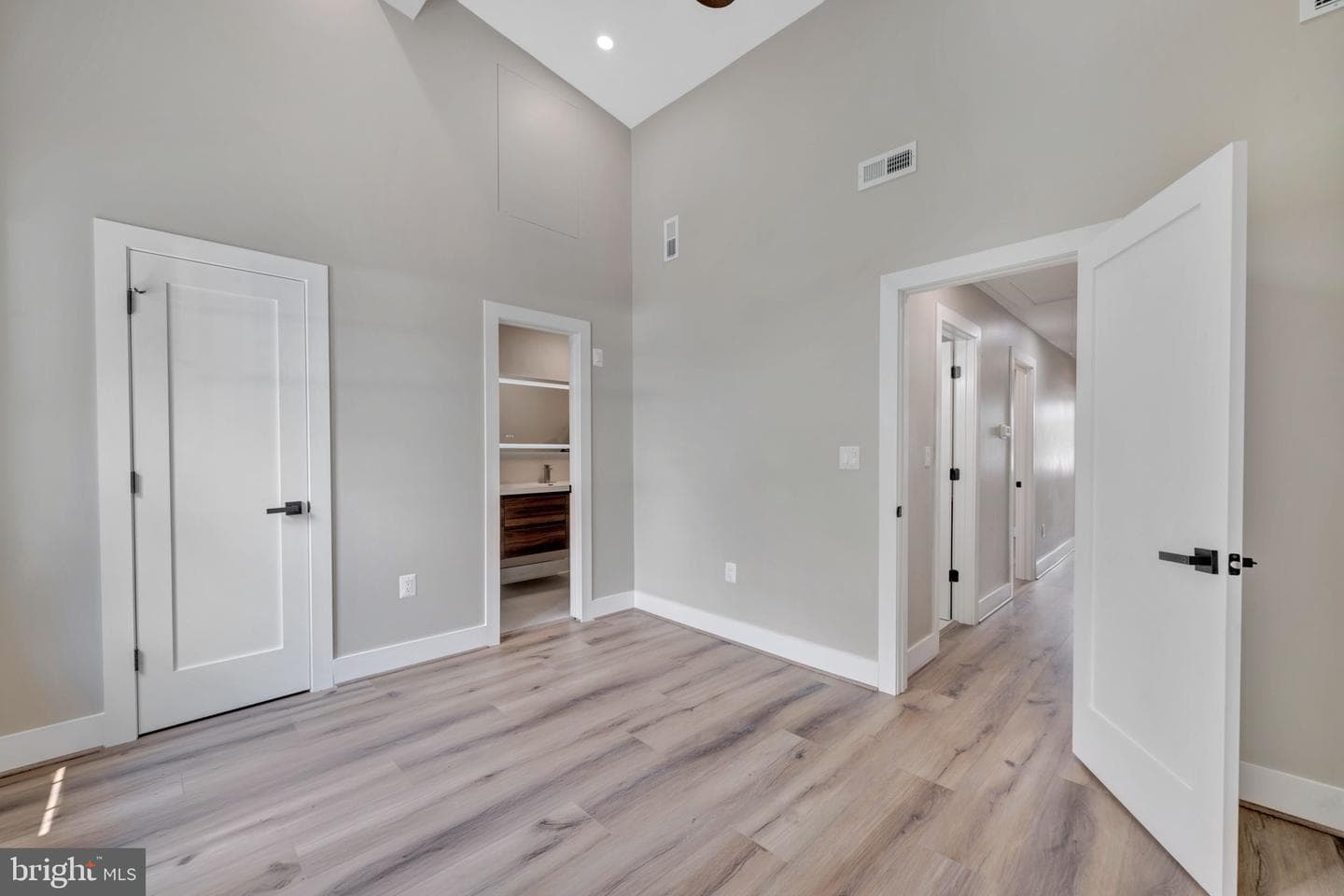 217 Jefferson Street NW photo 33