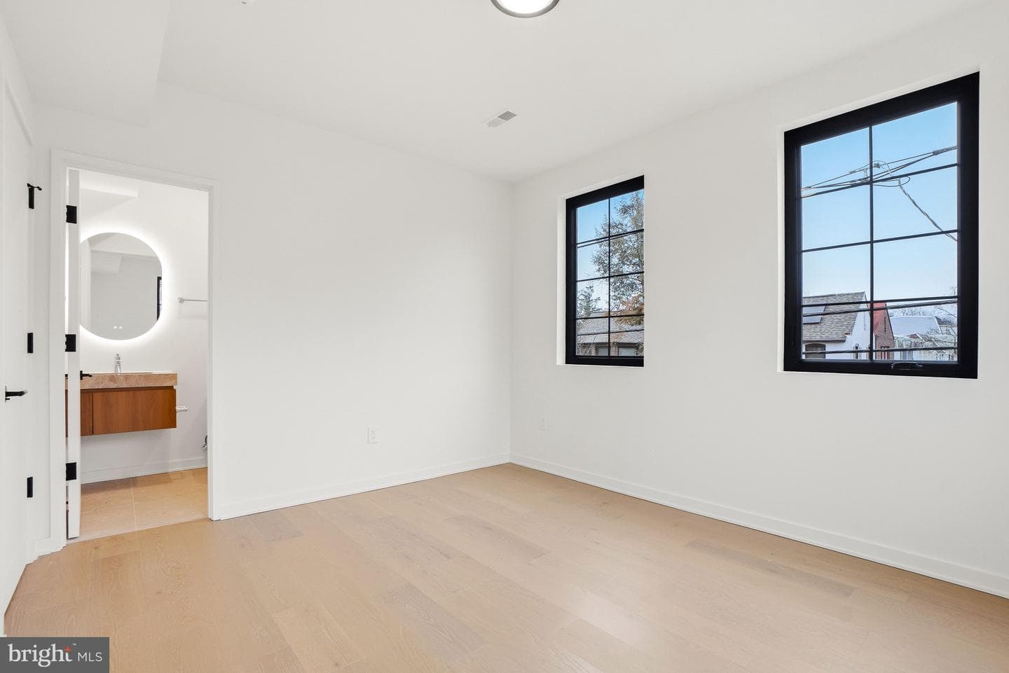 3554 T Street NW photo 38