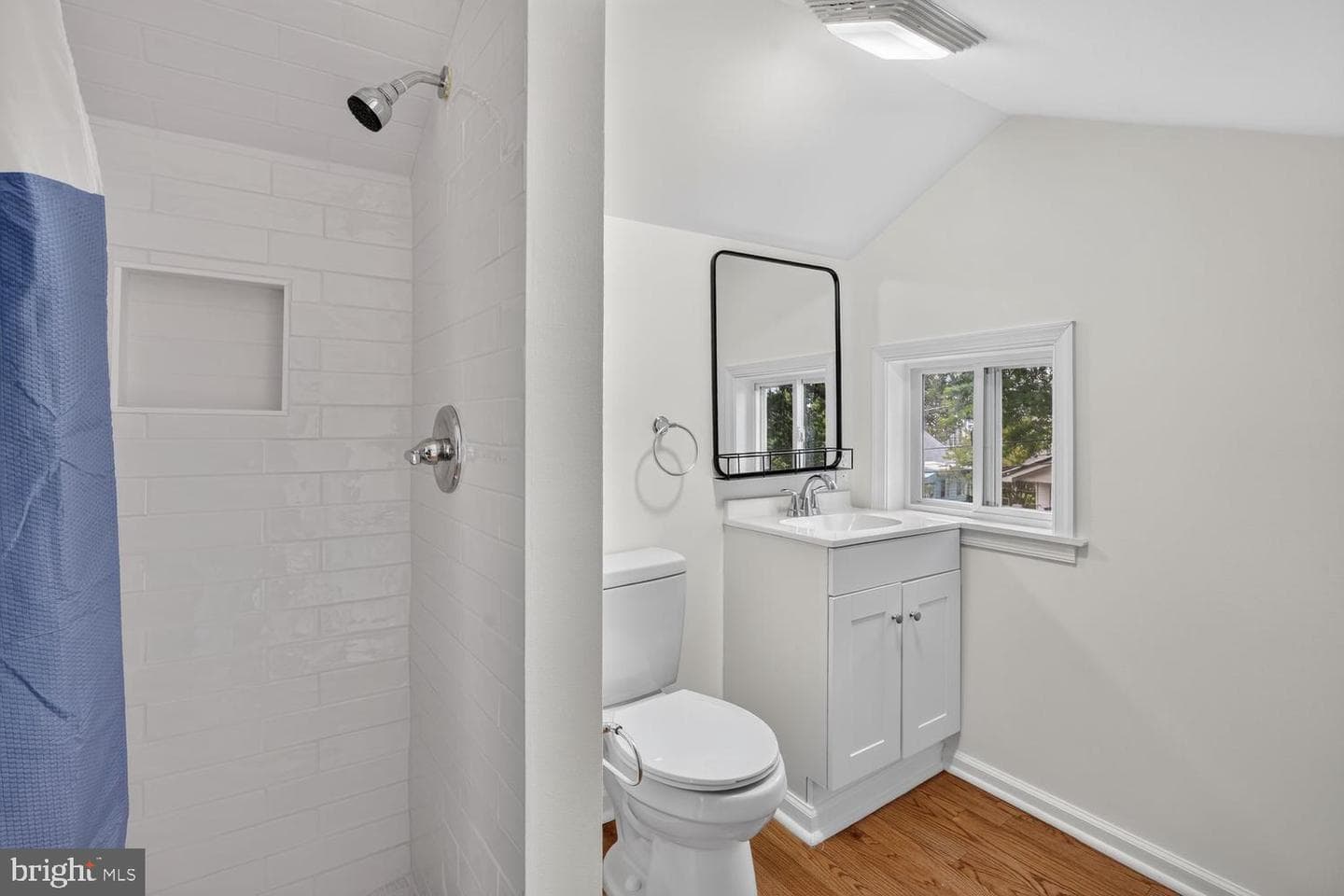 1004 Shepherd Street NE photo 22