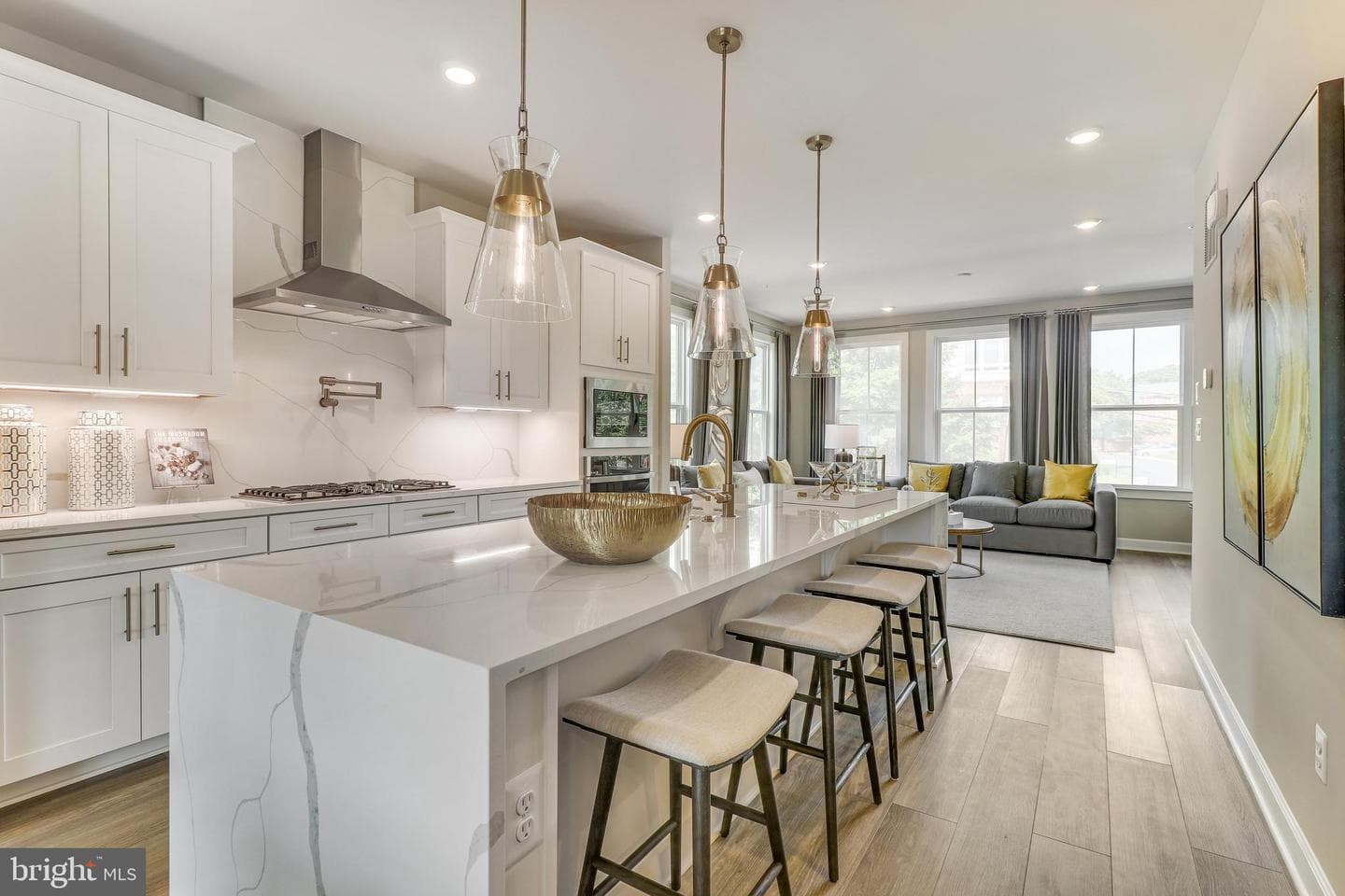1439 Aspen Street NW photo 8