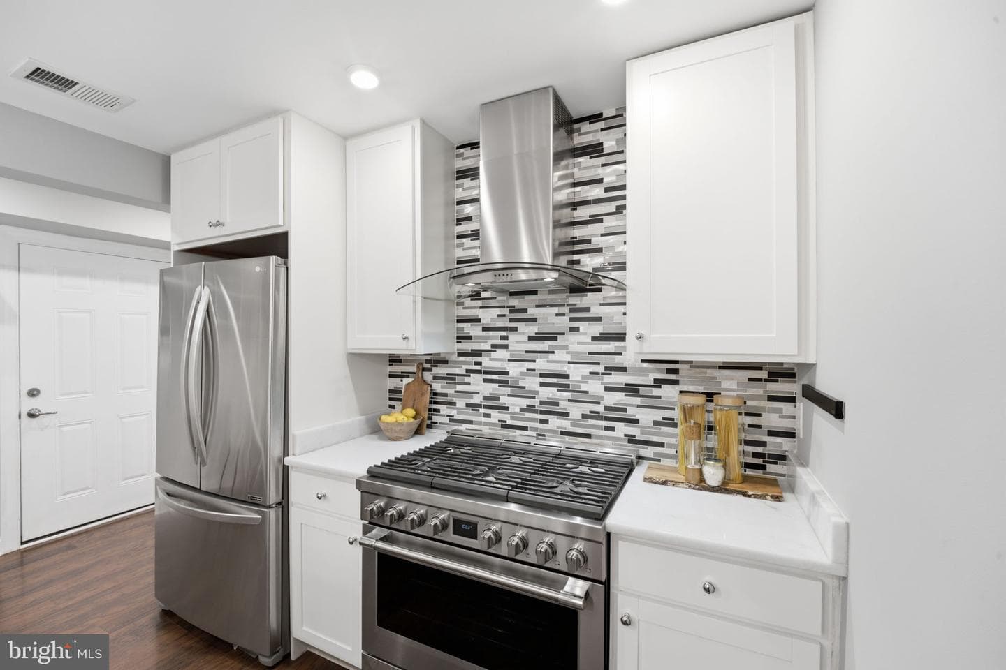 709 Jackson Street NE #1 photo 15