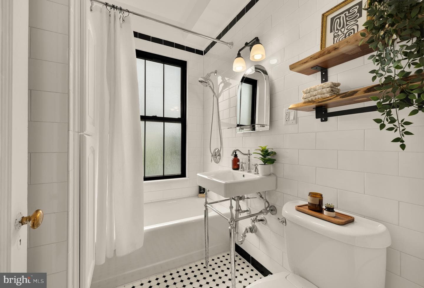 1613 Harvard Street NW #308 photo 12