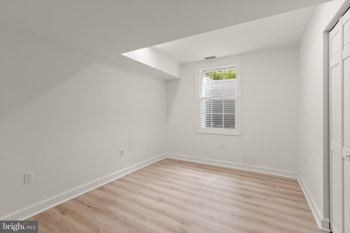 5193 NW Watson Street NW photo 32