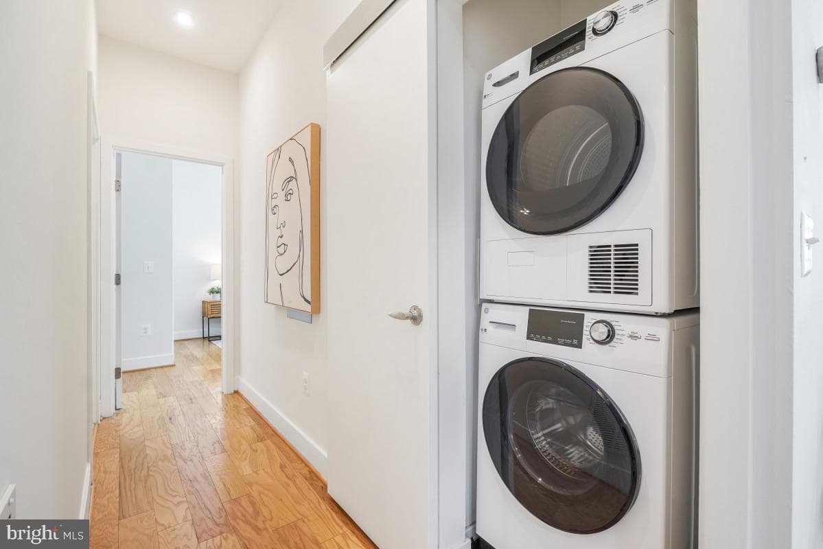 1443 Chapin Street NW #202 photo 19