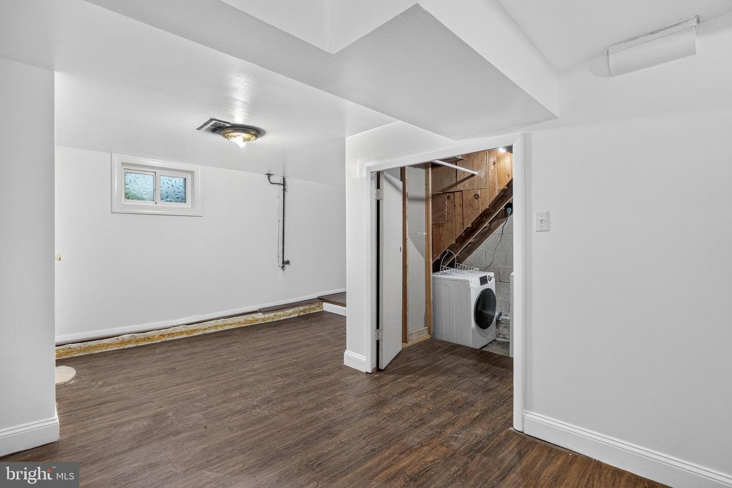 307 Nicholson Street NE photo 12