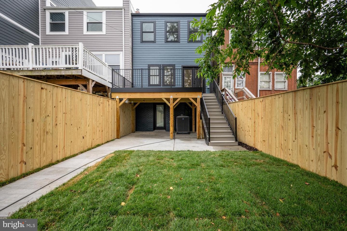 323 Varnum Street NW photo 63