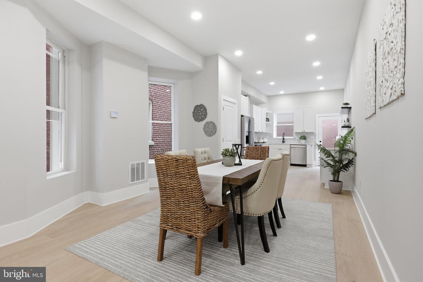 10 R Street NW photo 4