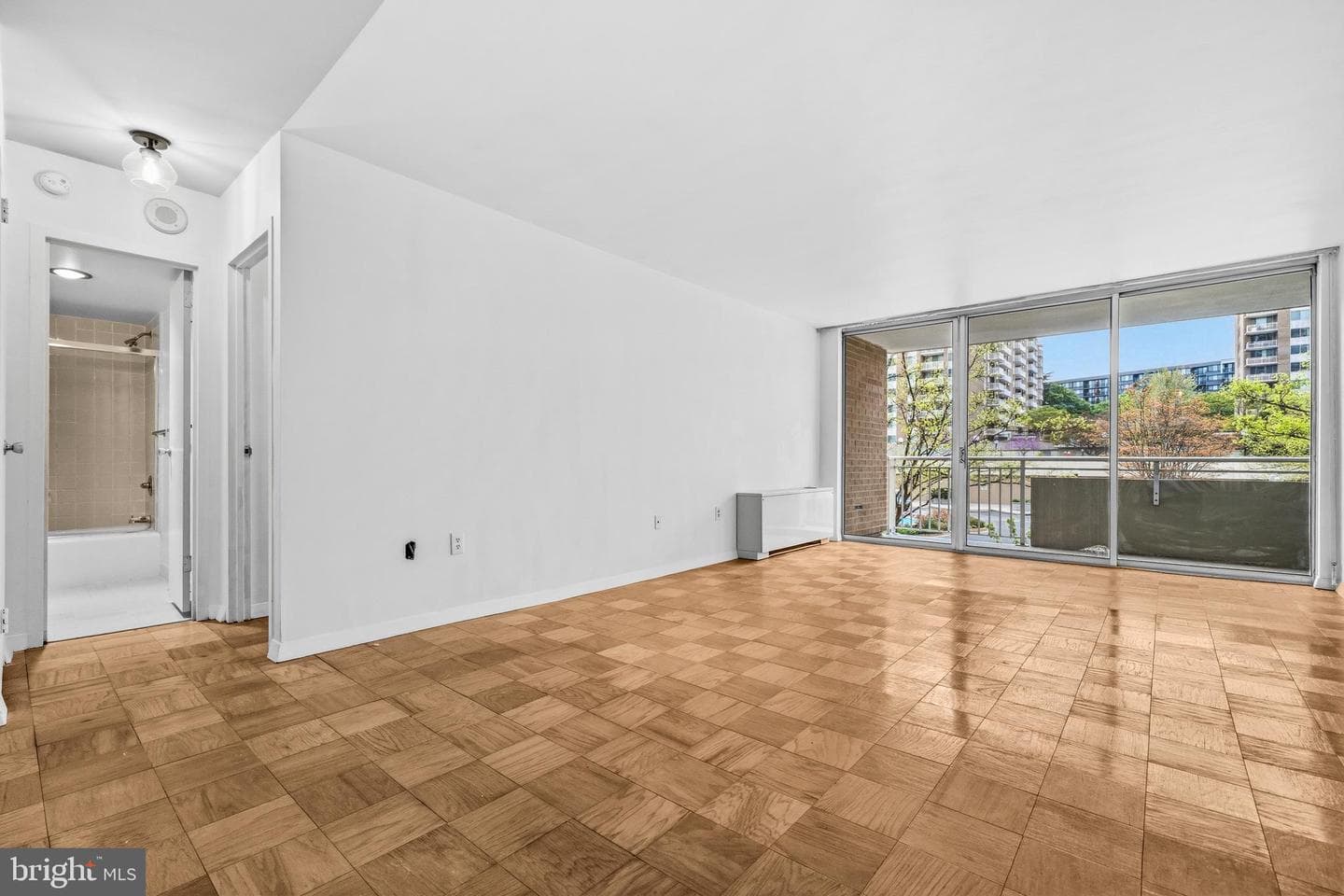 3001 Veazey Terrace NW #615 photo 4