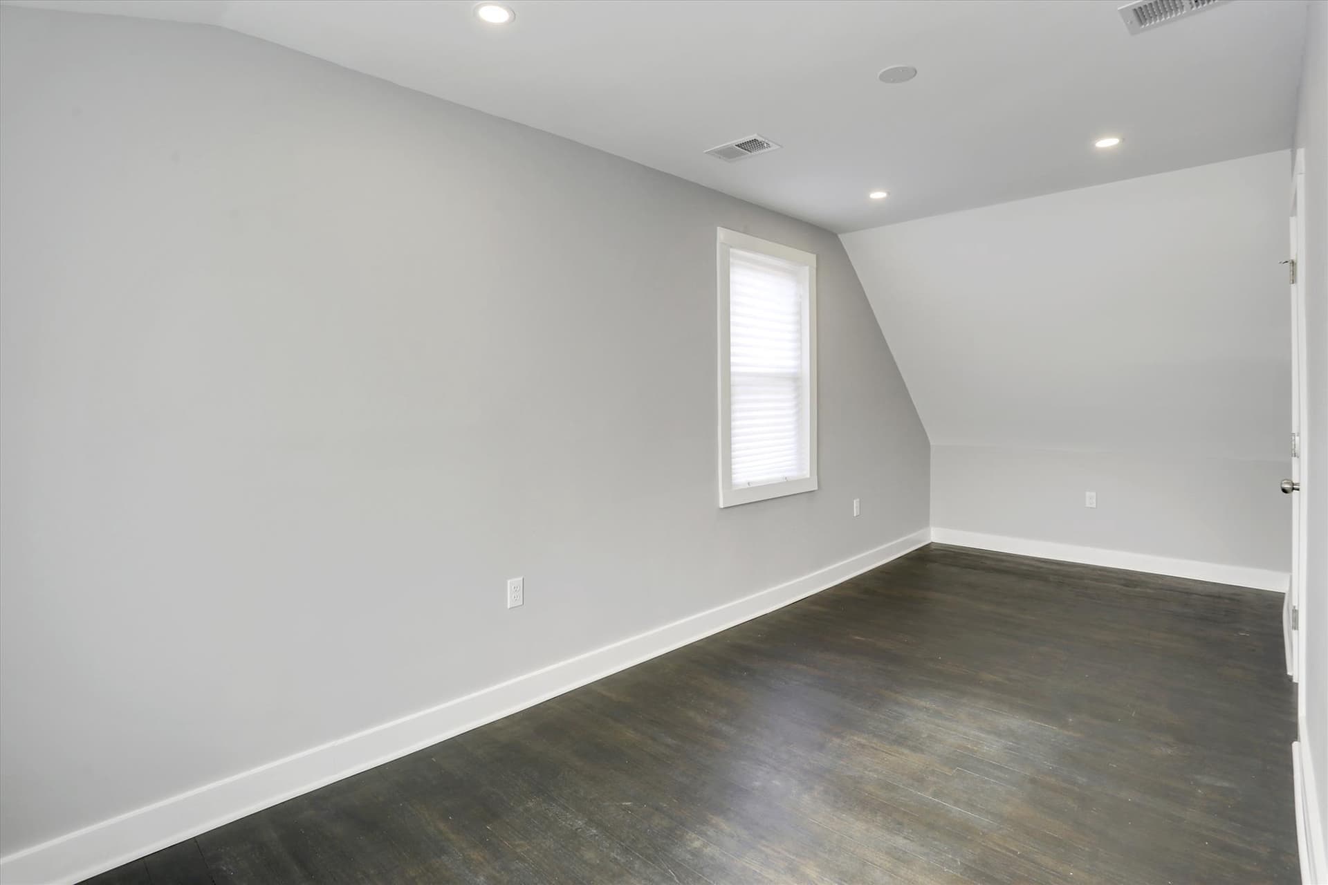 3139 M Street SE photo 24