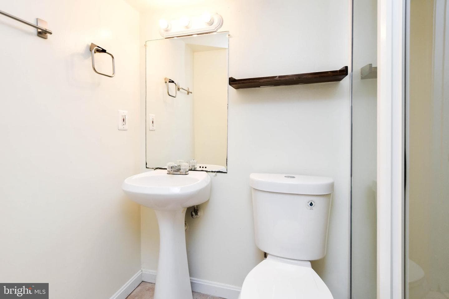 1651 Gales Street NE photo 36