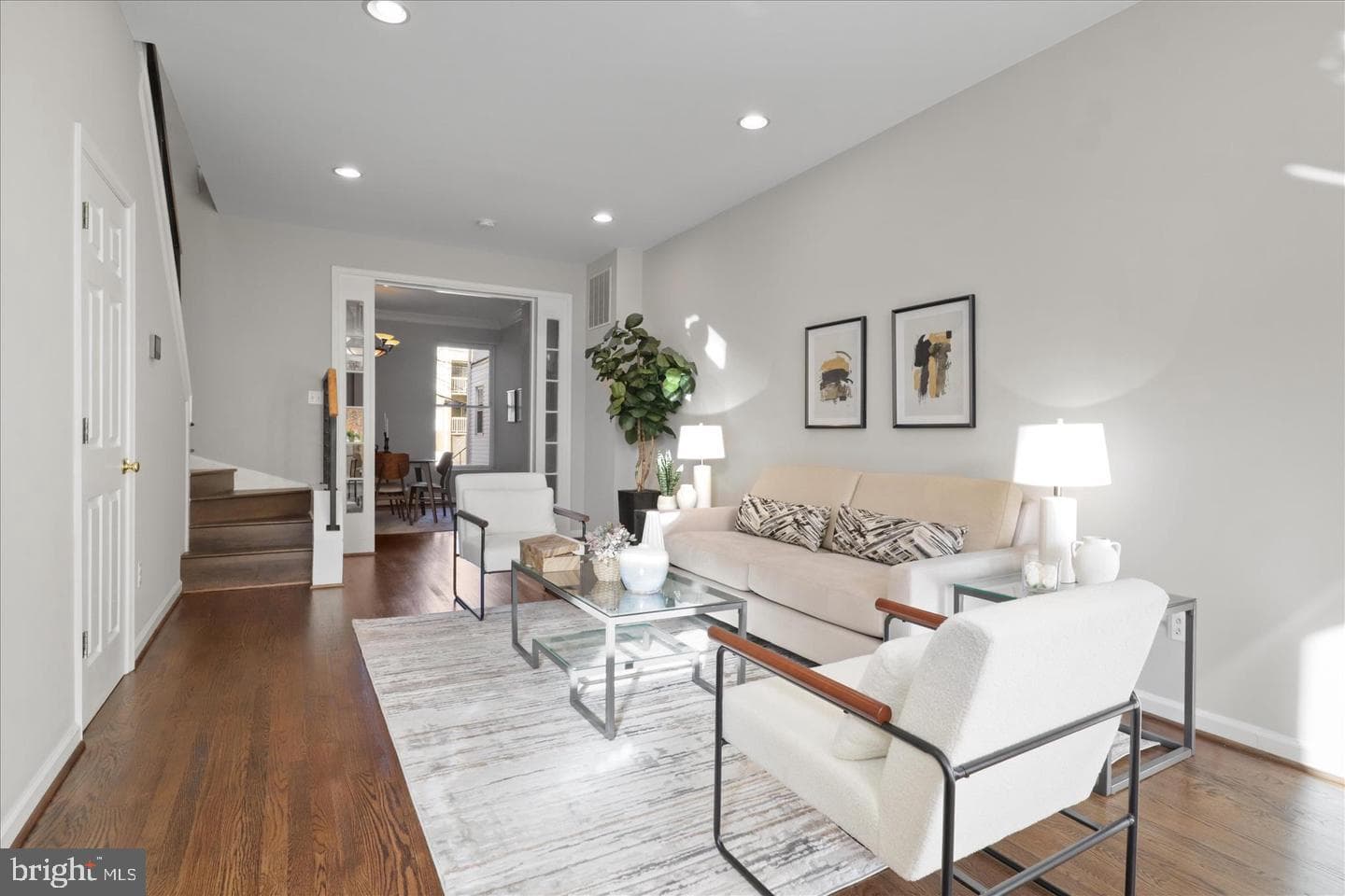 1327 Harvard Street NW photo 6