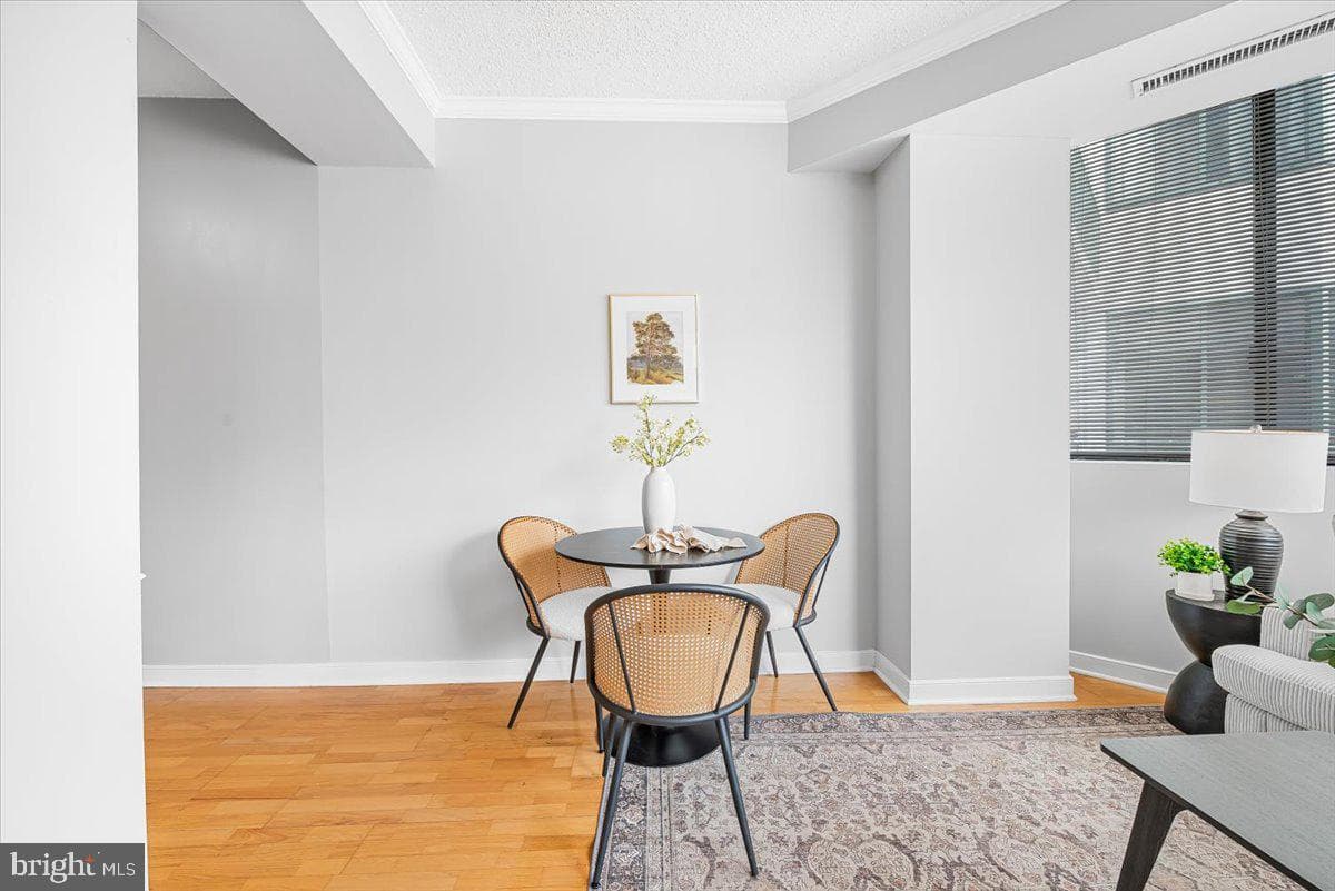 955 26th Street NW #409 photo 10
